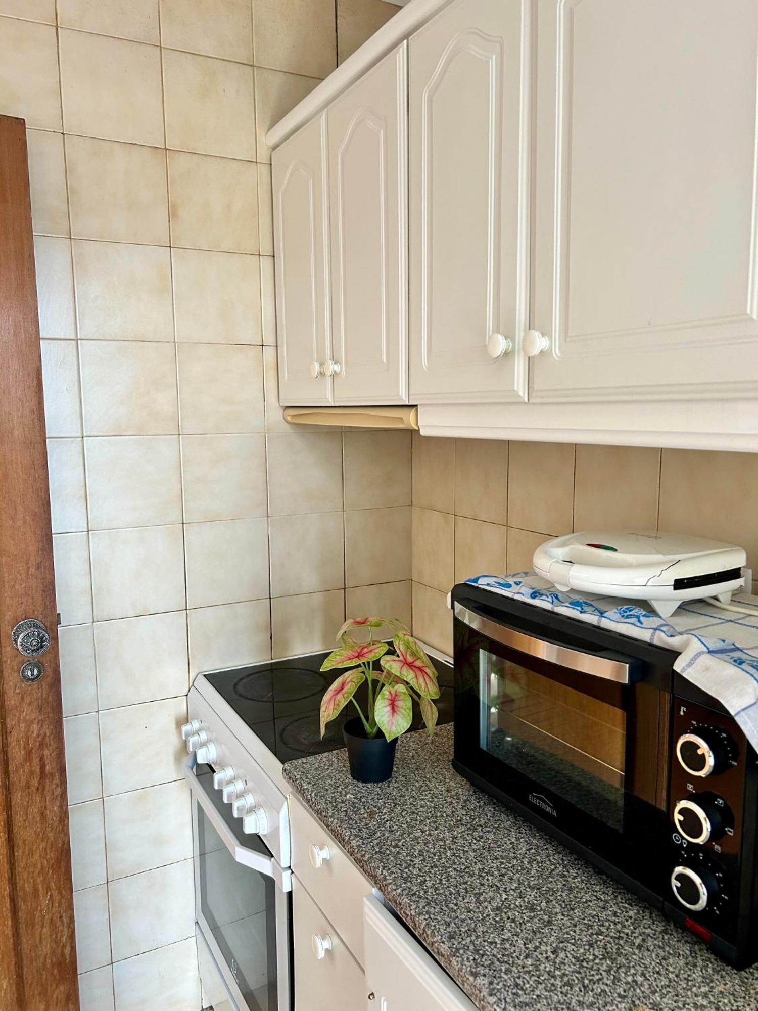 Vale Formoso Guest House Porto Bagian luar foto